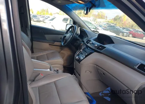 2011 Honda Odyssey Touring/Touring Elite из США, поврежденный, VIN 5FNRL5H93BB015336